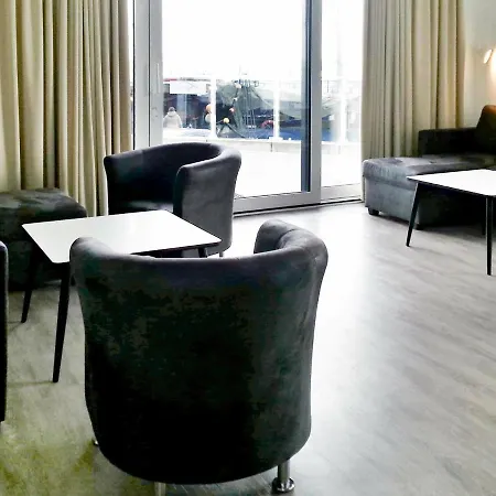 One-bedroom Holiday In 14 *